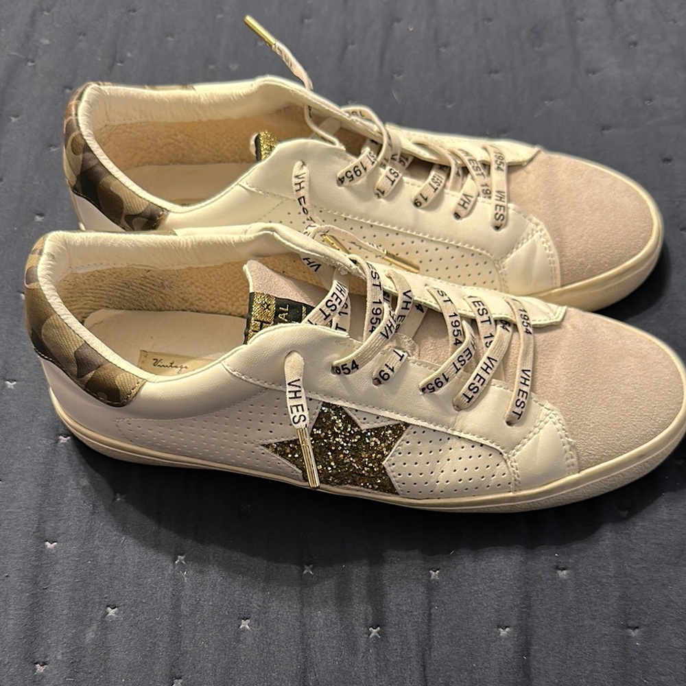 Women's vintage havana White and Gold Sneakers